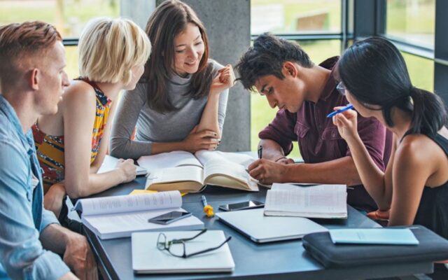 students-640x400-1